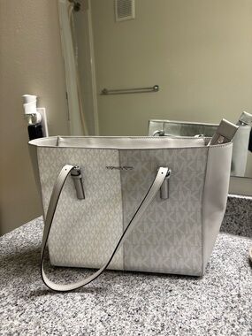 Michael Kors Light Gray/White MK Signature Tote